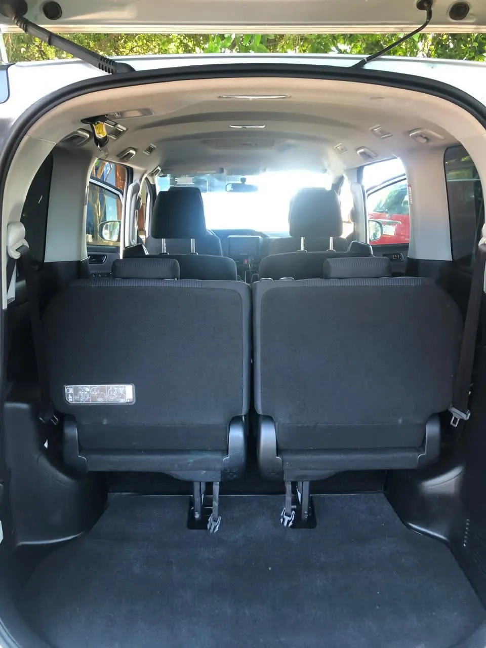 TOYOTA NOAH 2014, imagen 4