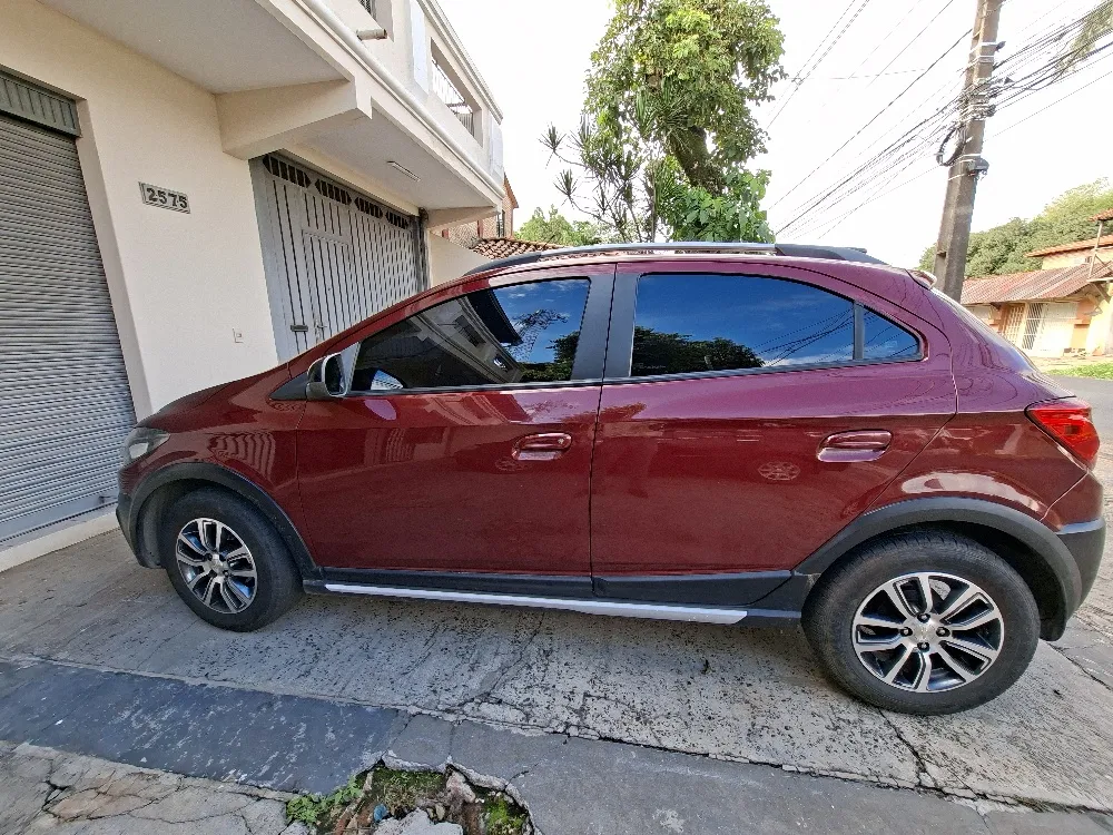 CHEVROLET ONIX ACTIV 2018, imagen 2