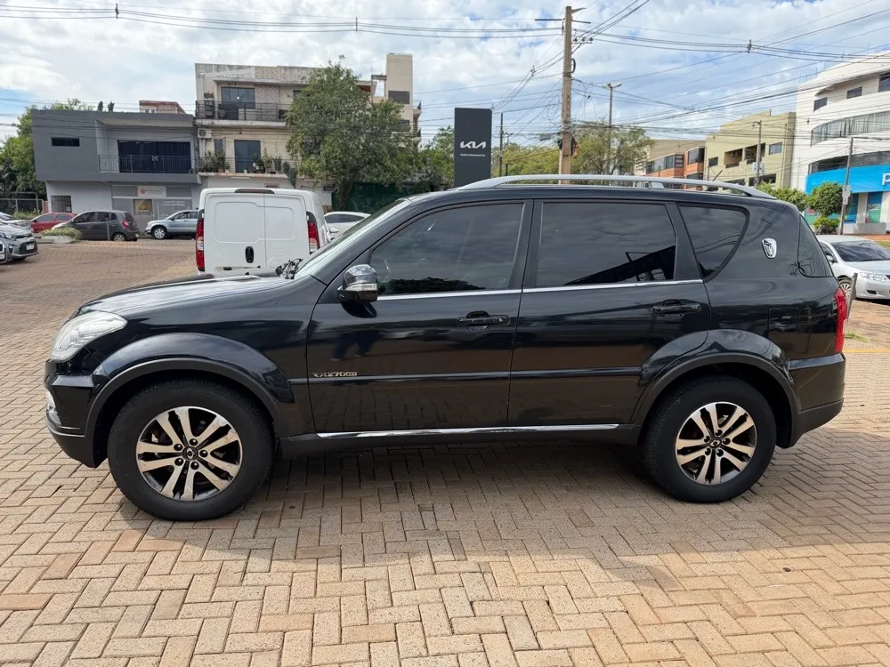 SSANGYONG REXTON 2013, imagen 3