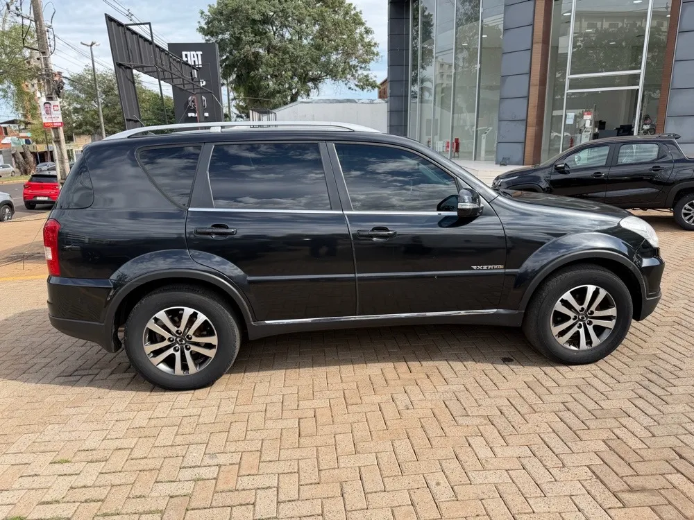 SSANGYONG REXTON 2013, imagen 2