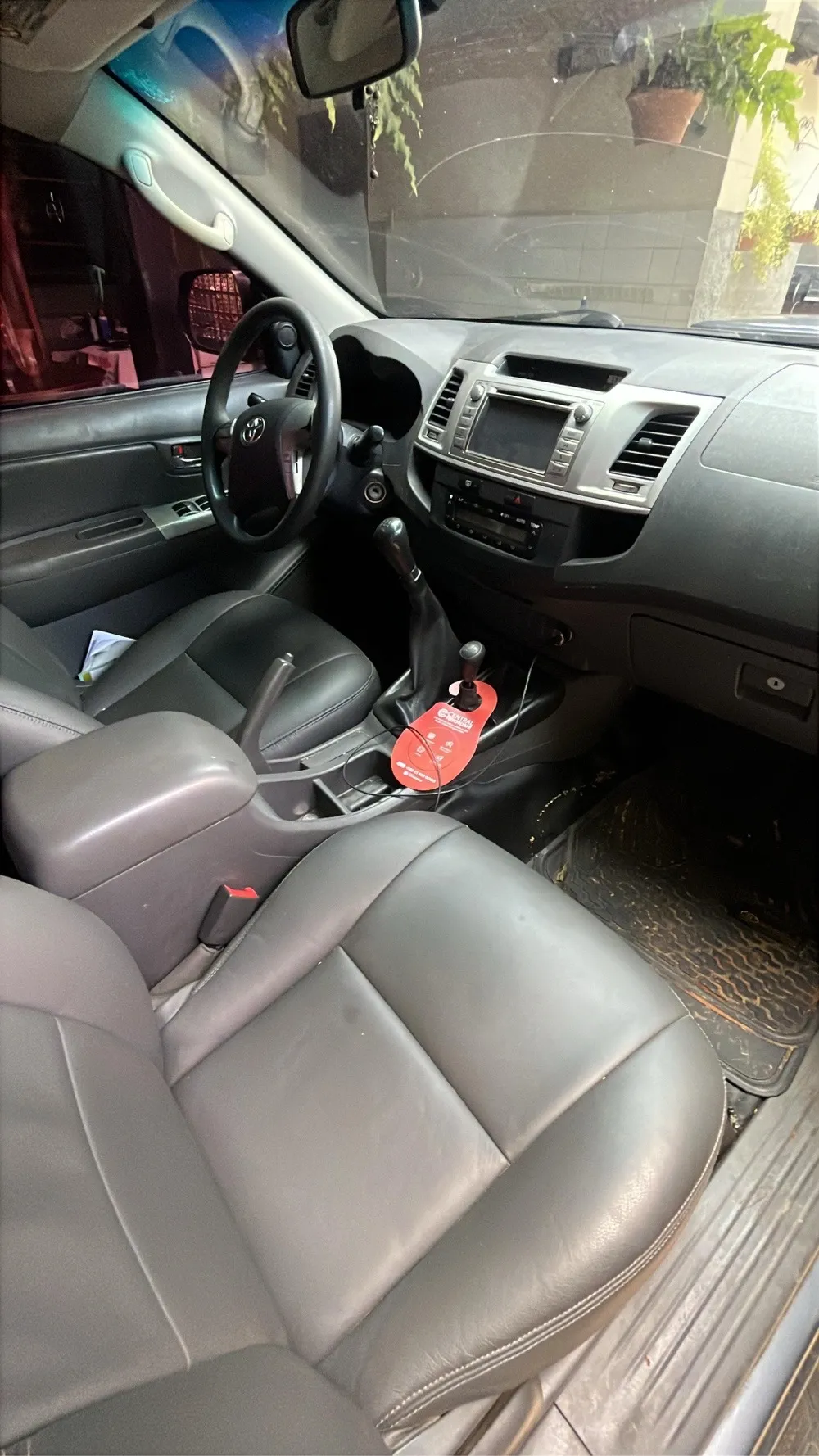 TOYOTA HILUX 2012, imagen 2