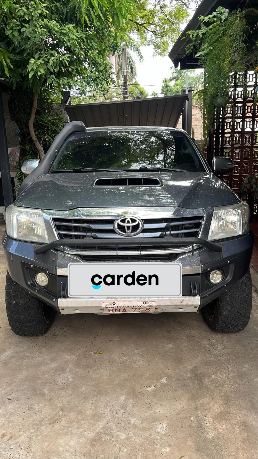 TOYOTA HILUX 2012
