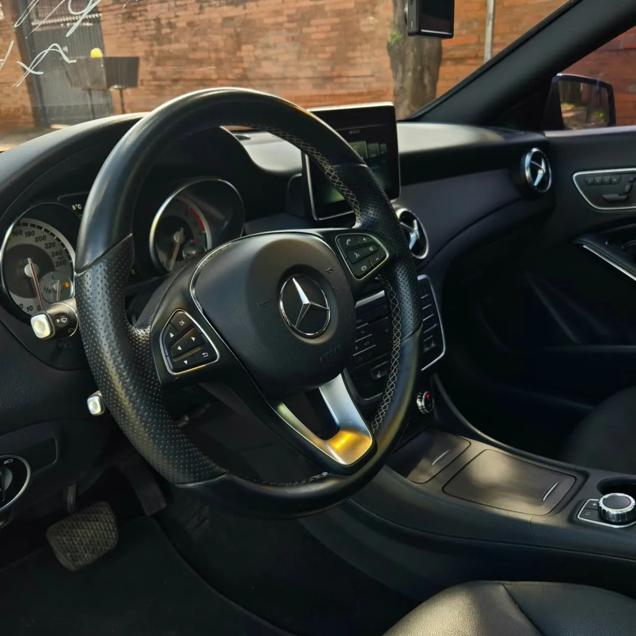 MERCEDES BENZ CLA200 2016, imagen 4