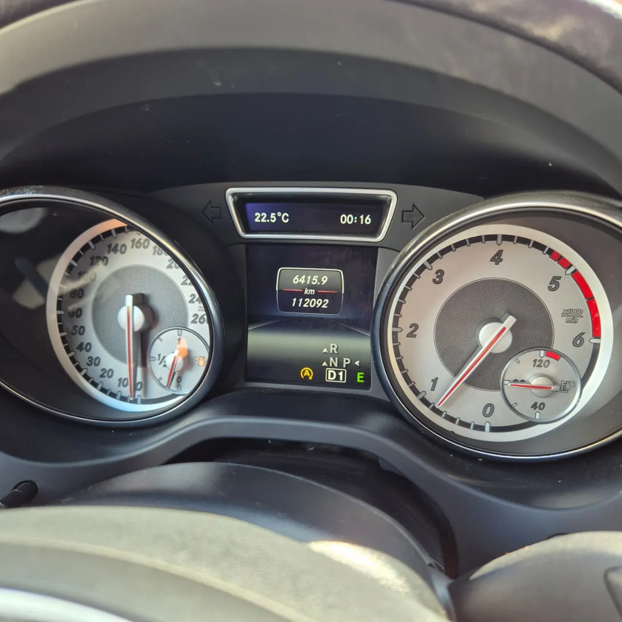 MERCEDES BENZ CLA200 2016, imagen 5