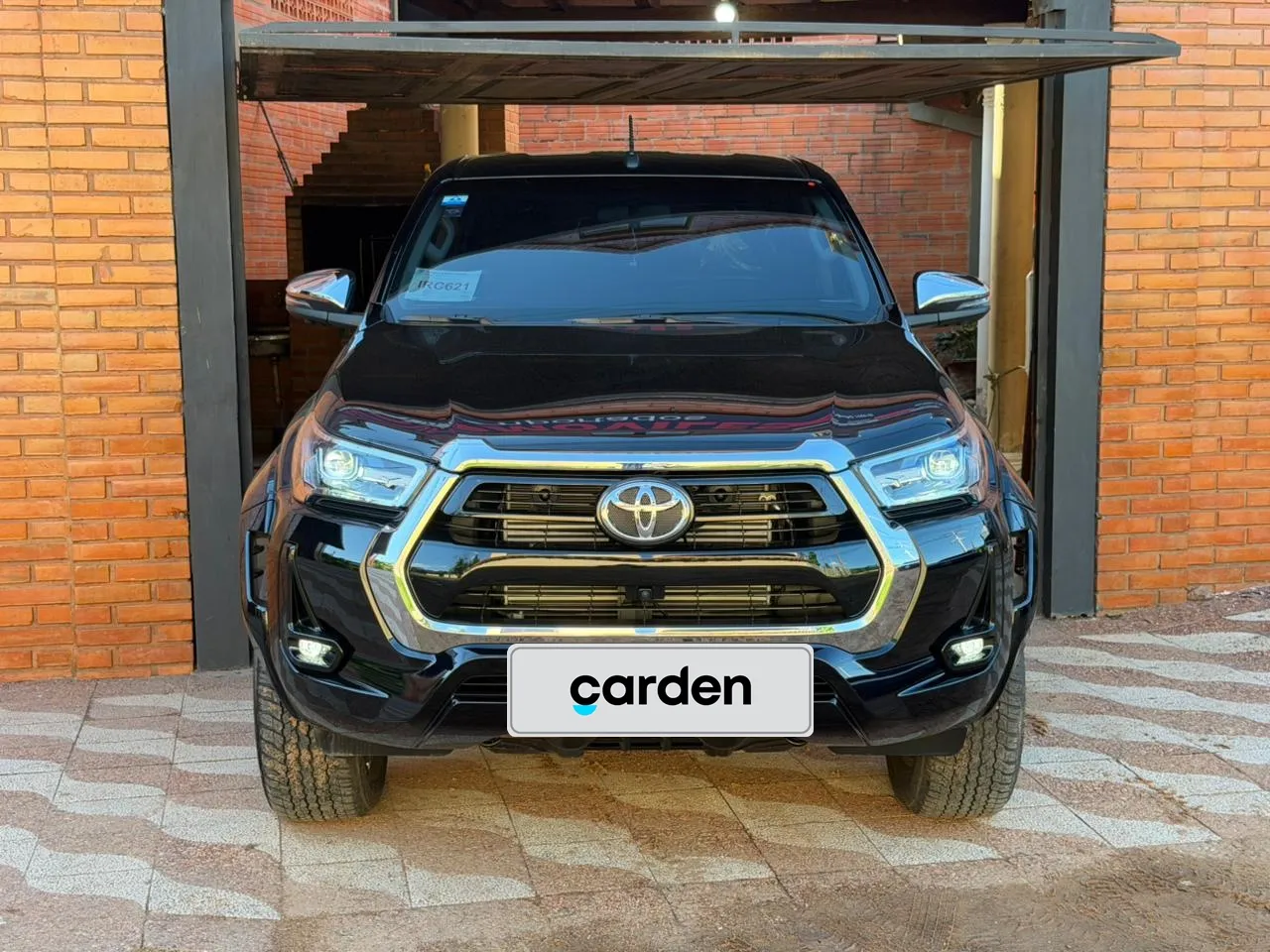 TOYOTA HILUX 2025