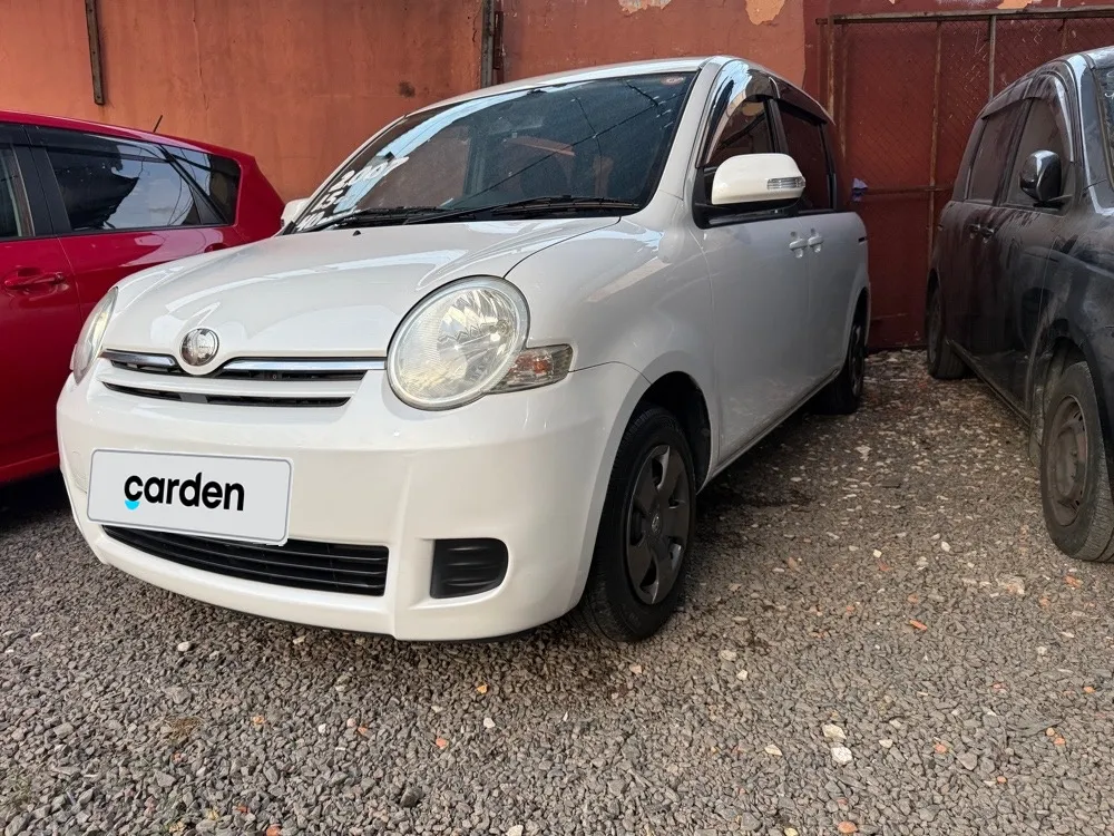 TOYOTA SIENTA 2007
