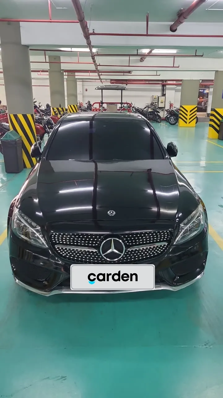 MERCEDES BENZ C300 2015