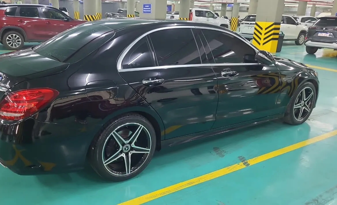 MERCEDES BENZ C300 2015, imagen 5