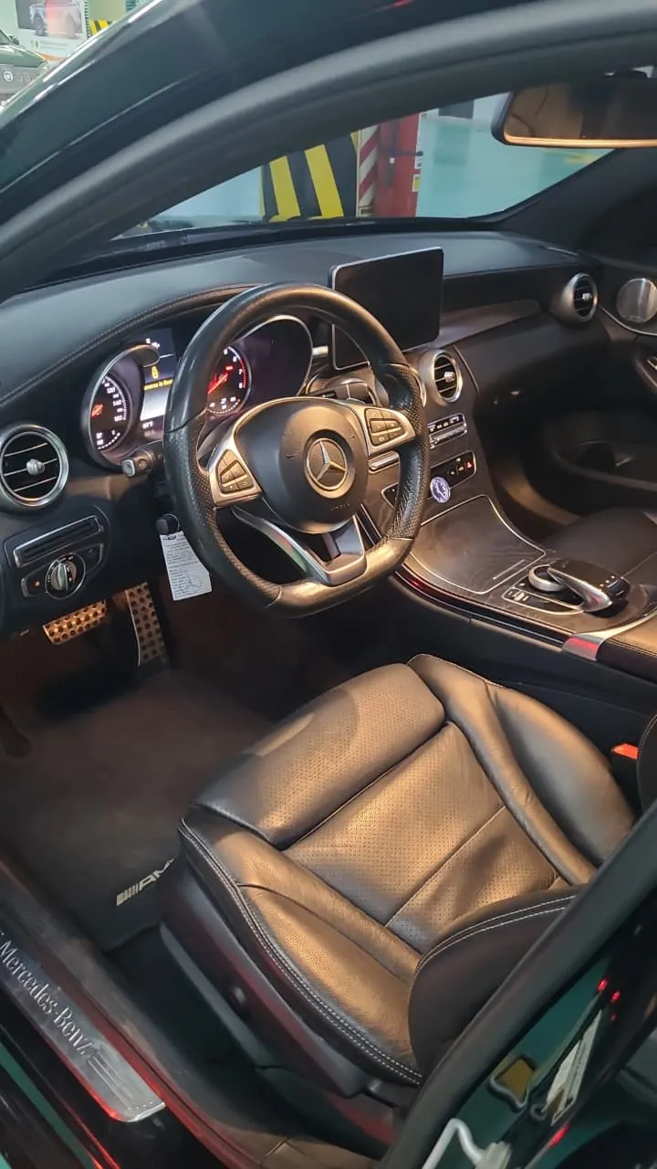 MERCEDES BENZ C300 2015, imagen 2