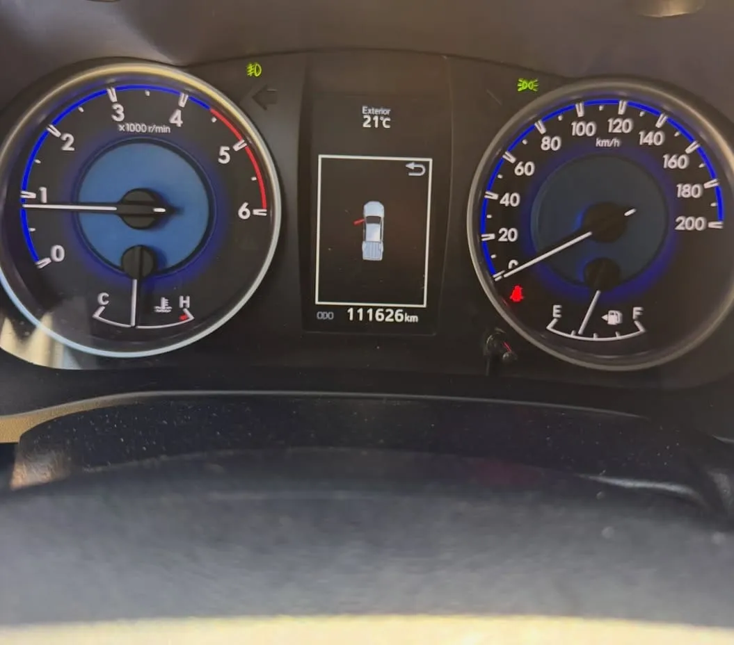 TOYOTA HILUX 2025, imagen 5