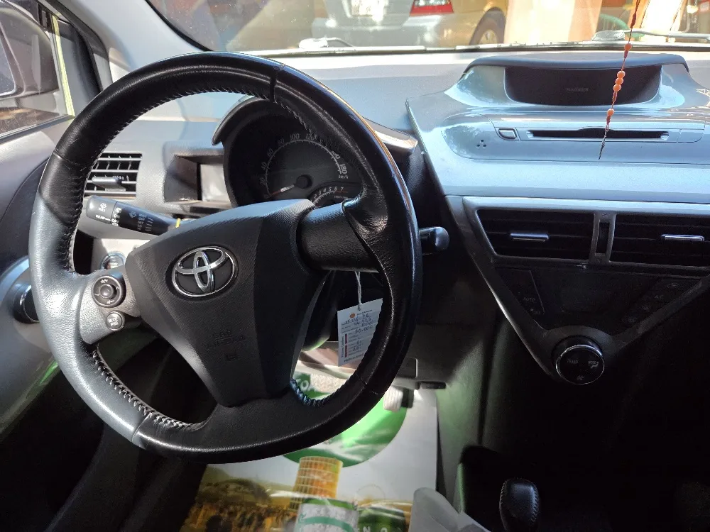 TOYOTA IQ 2009, imagen 2