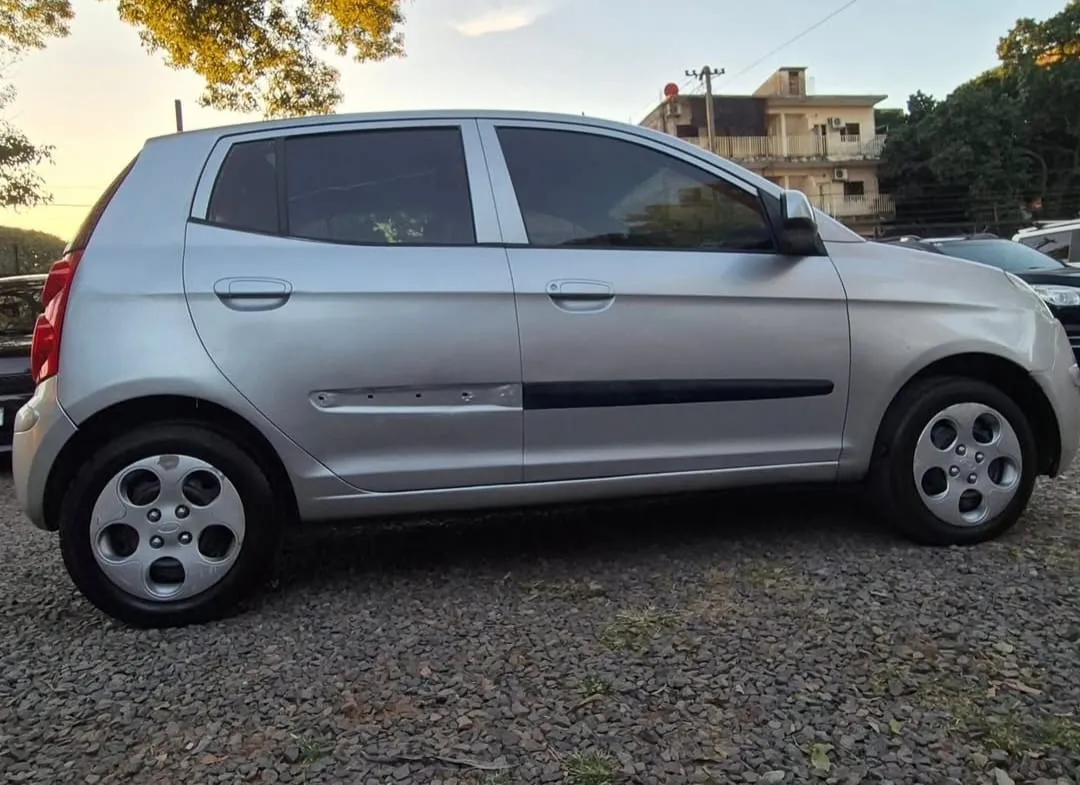 KIA PICANTO 2011, imagen 2