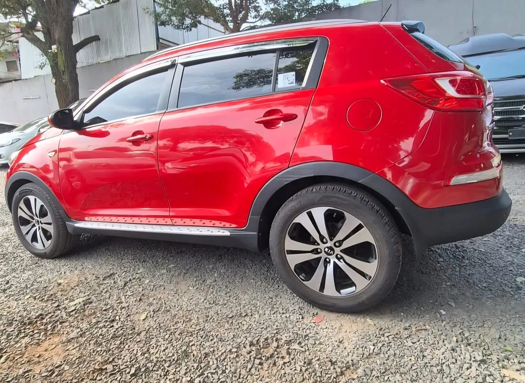 BRILLIANCE V3 2019, imagen 8