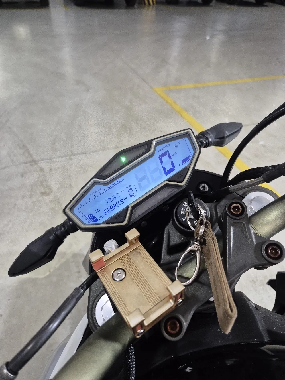 CFMOTO NK400 2021, imagen 6