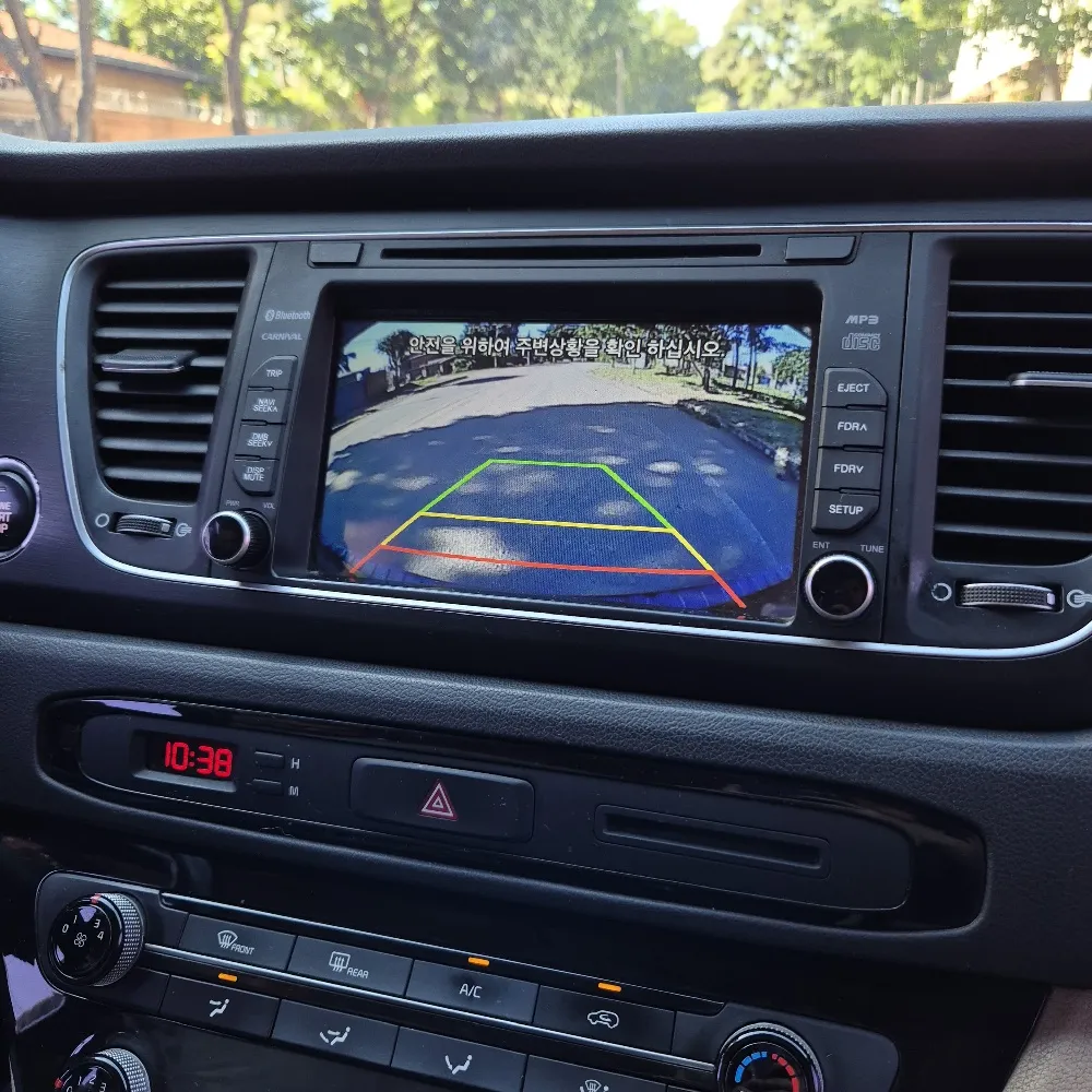 KIA CARNIVAL 2015, imagen 5