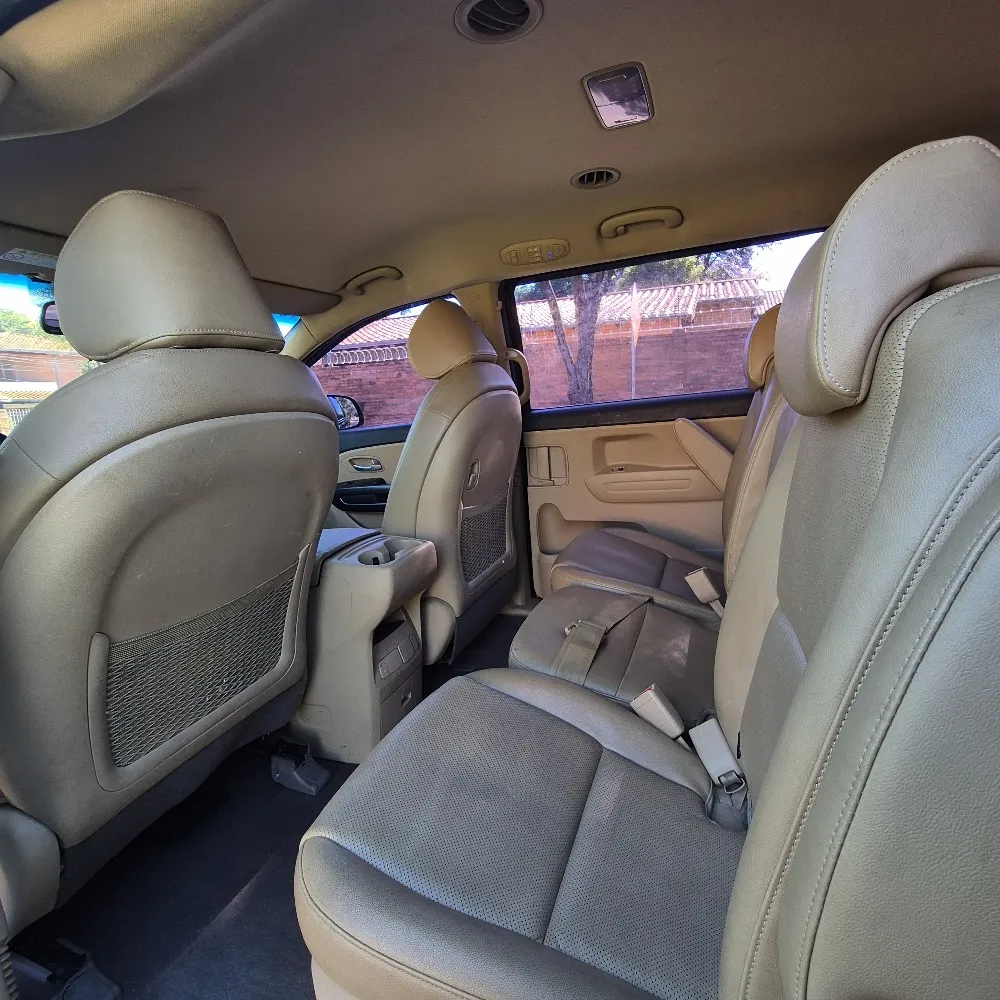KIA CARNIVAL 2015, imagen 7