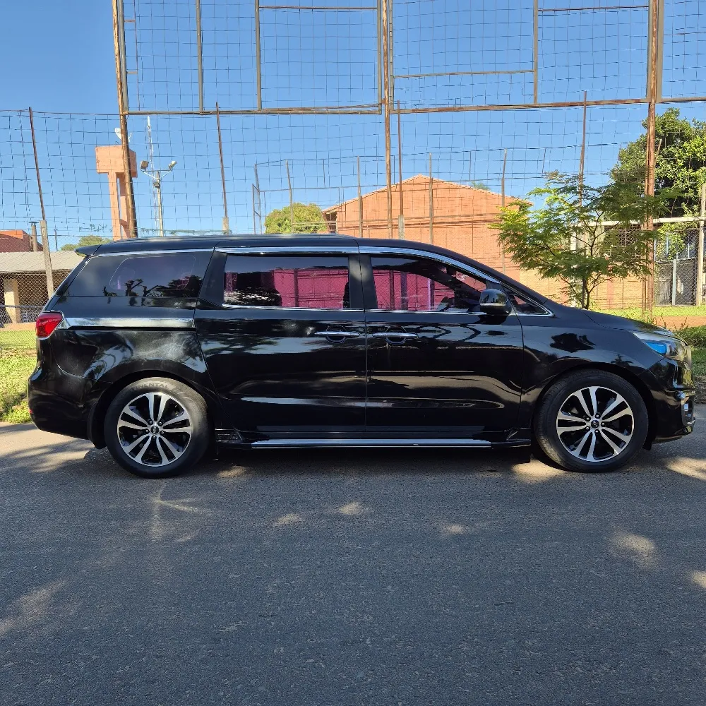 KIA CARNIVAL 2015, imagen 9