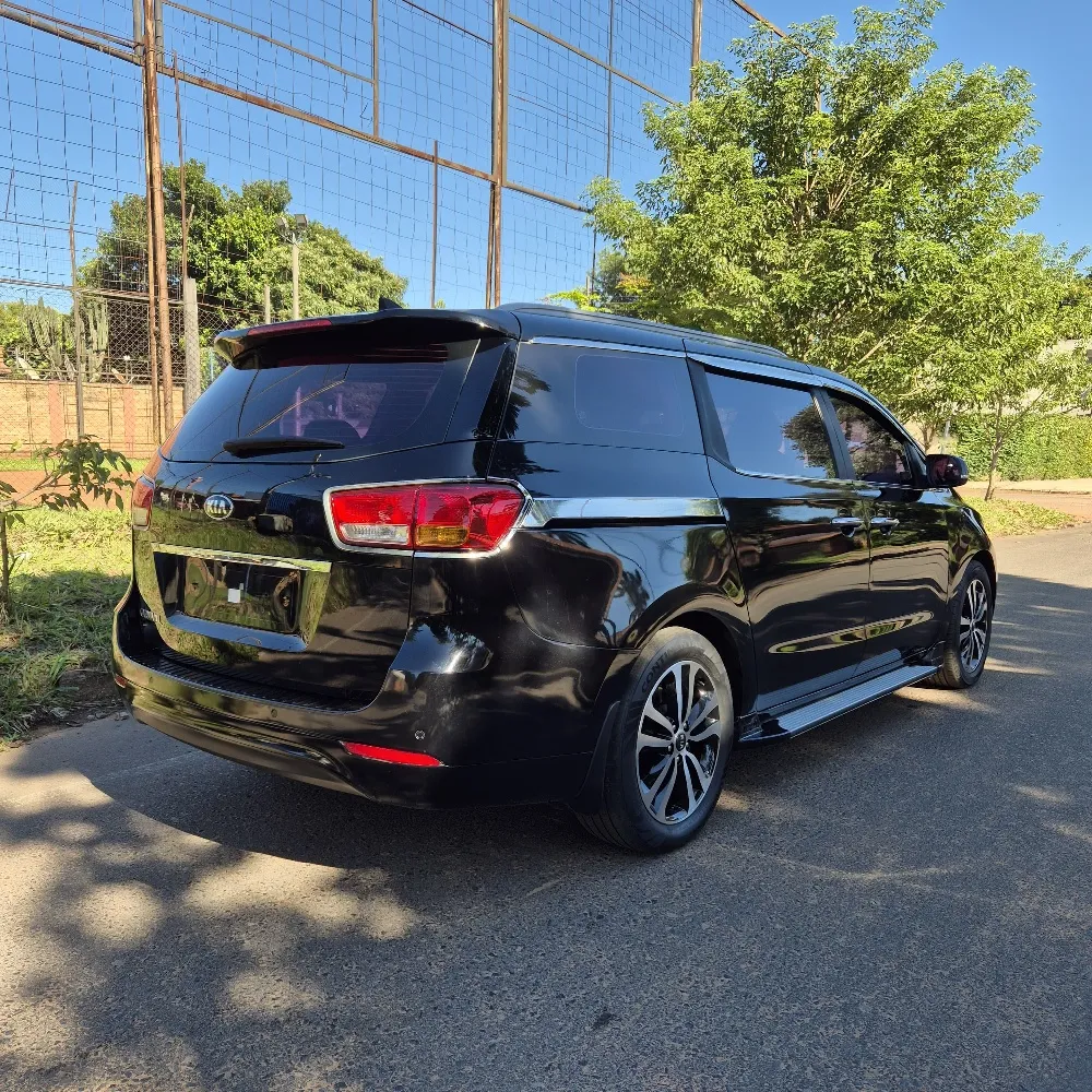 KIA CARNIVAL 2015, imagen 10