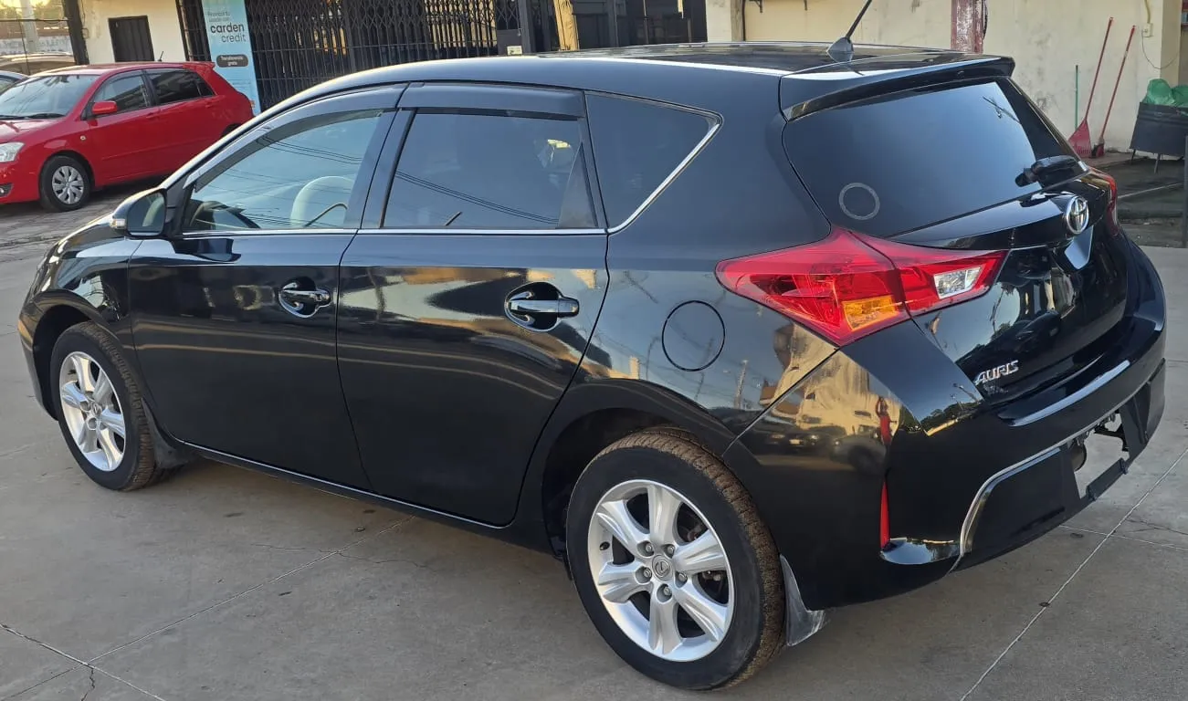 TOYOTA NOAH 2004, imagen 5