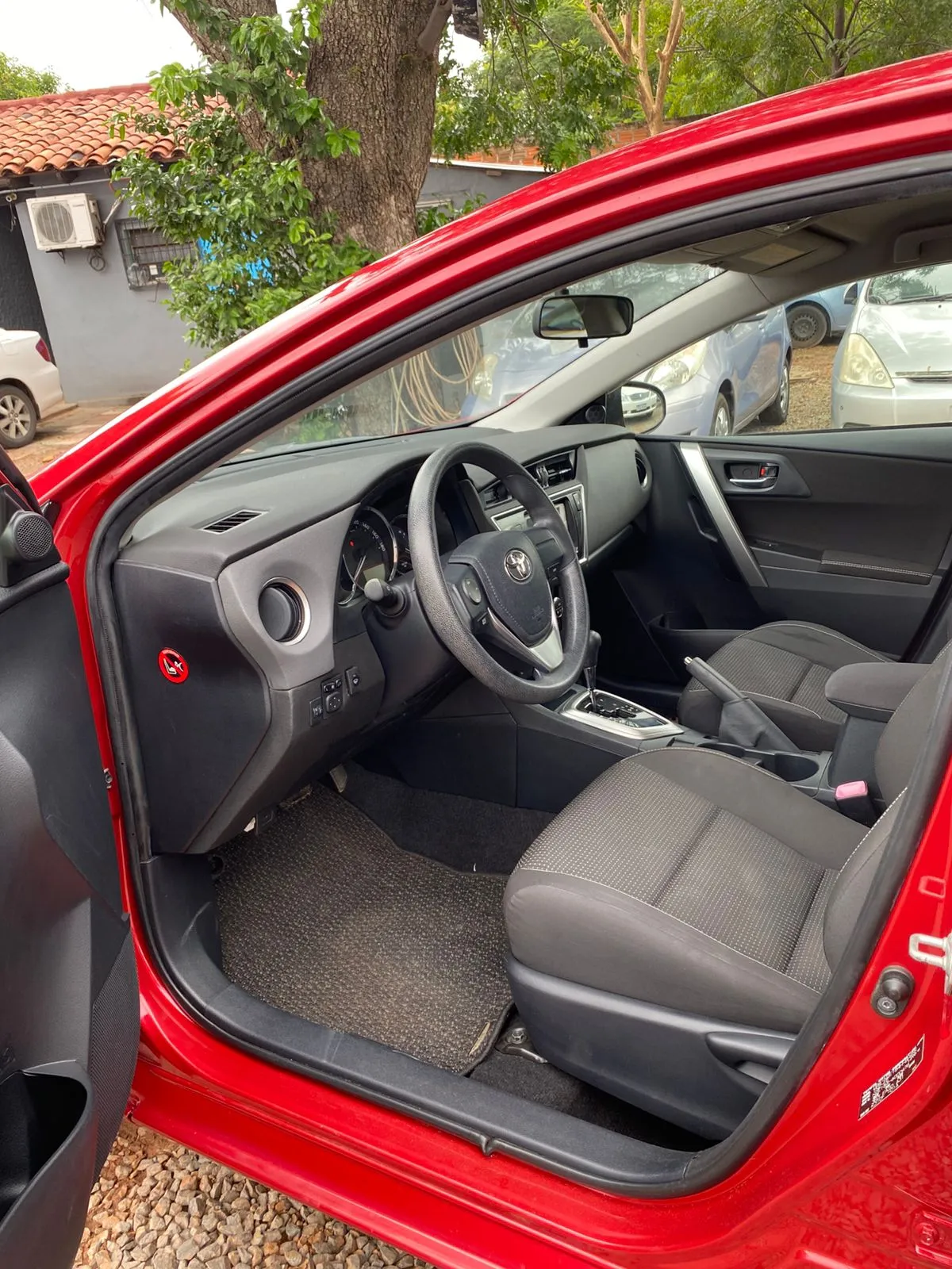 TOYOTA AURIS 2012, imagen 6