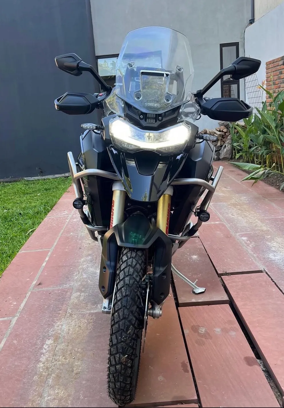 TRIUMPH TIGER 2022