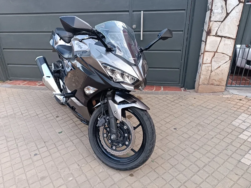 KAWASAKI NINJA 400 2021, imagen 3