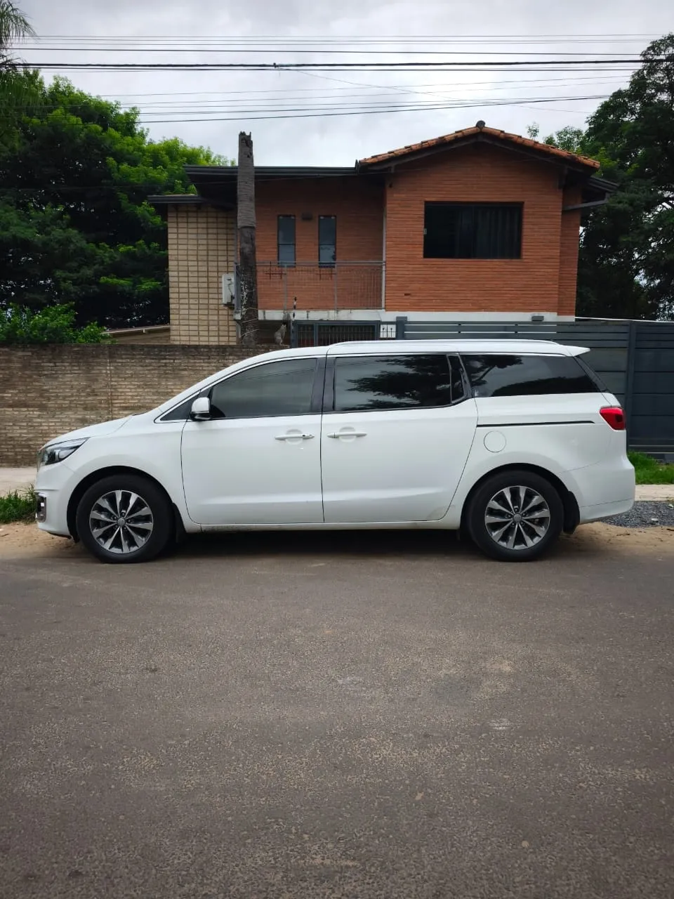 KIA CARNIVAL 2017, imagen 5