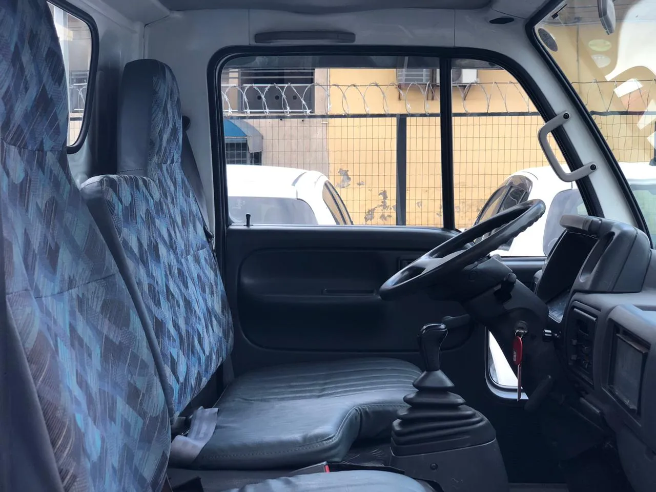 NISSAN ATLAS 2001, imagen 8