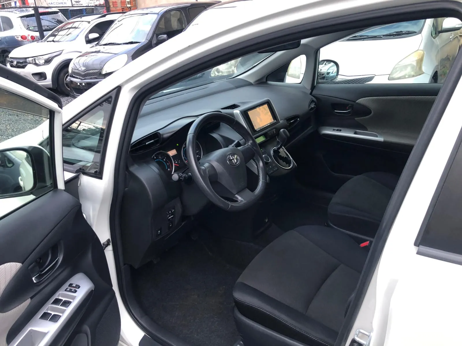TOYOTA WISH 2010, imagen 8