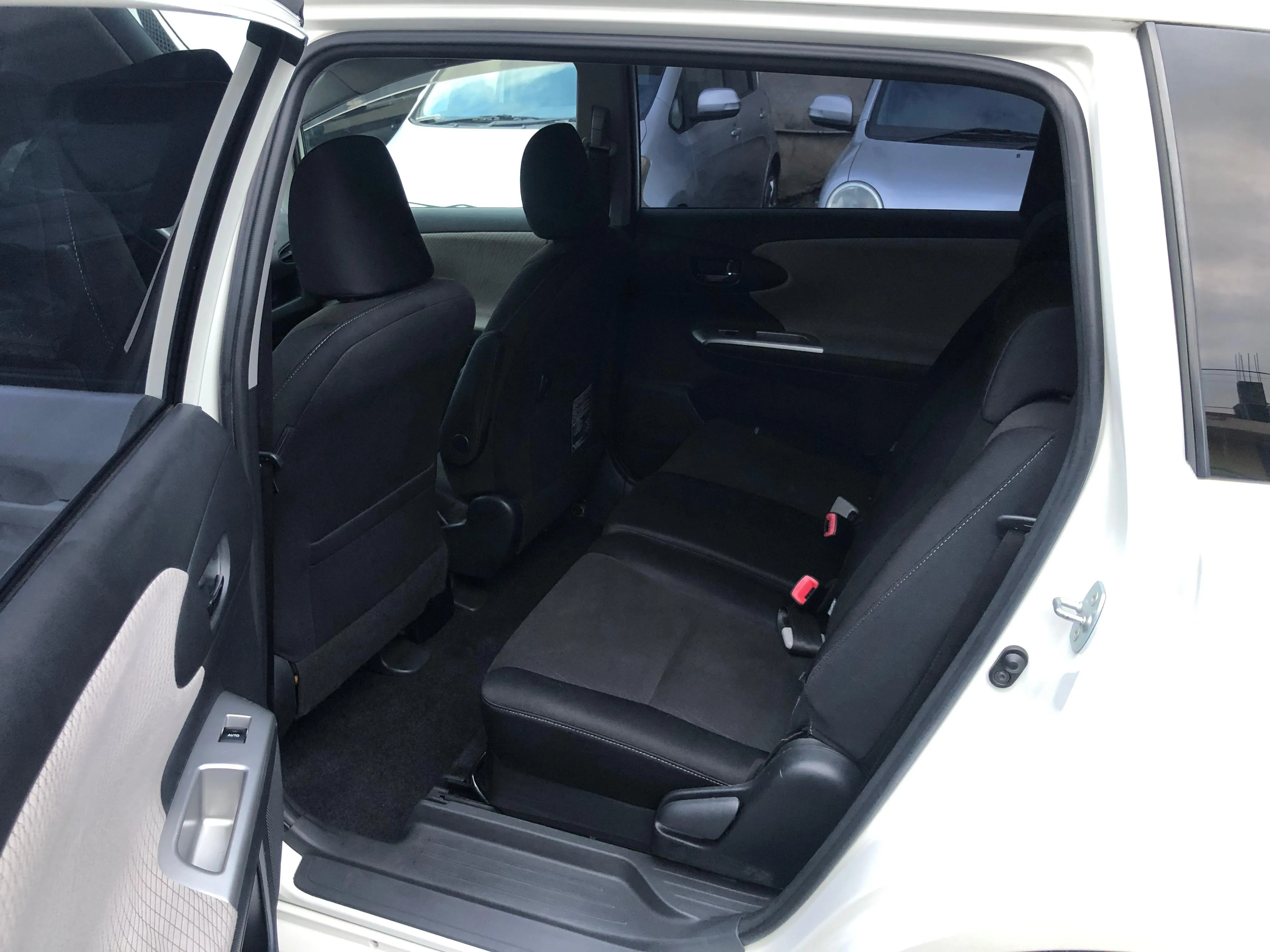 TOYOTA WISH 2010, imagen 9