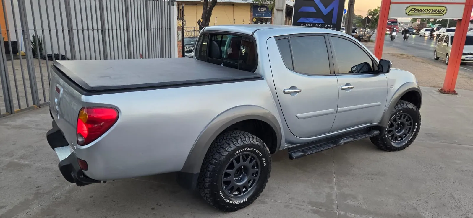 MITSUBISHI TRITON 2012, imagen 3