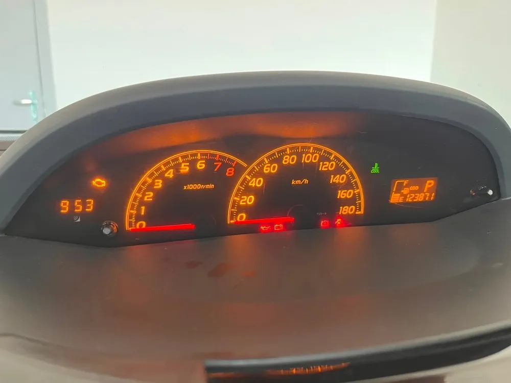 TOYOTA VITZ 2007, imagen 5