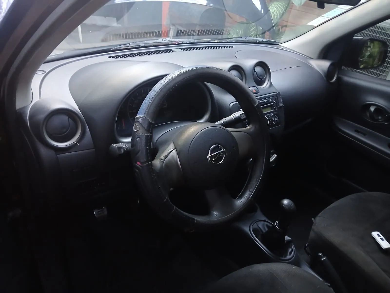 NISSAN MARCH 2011, imagen 6