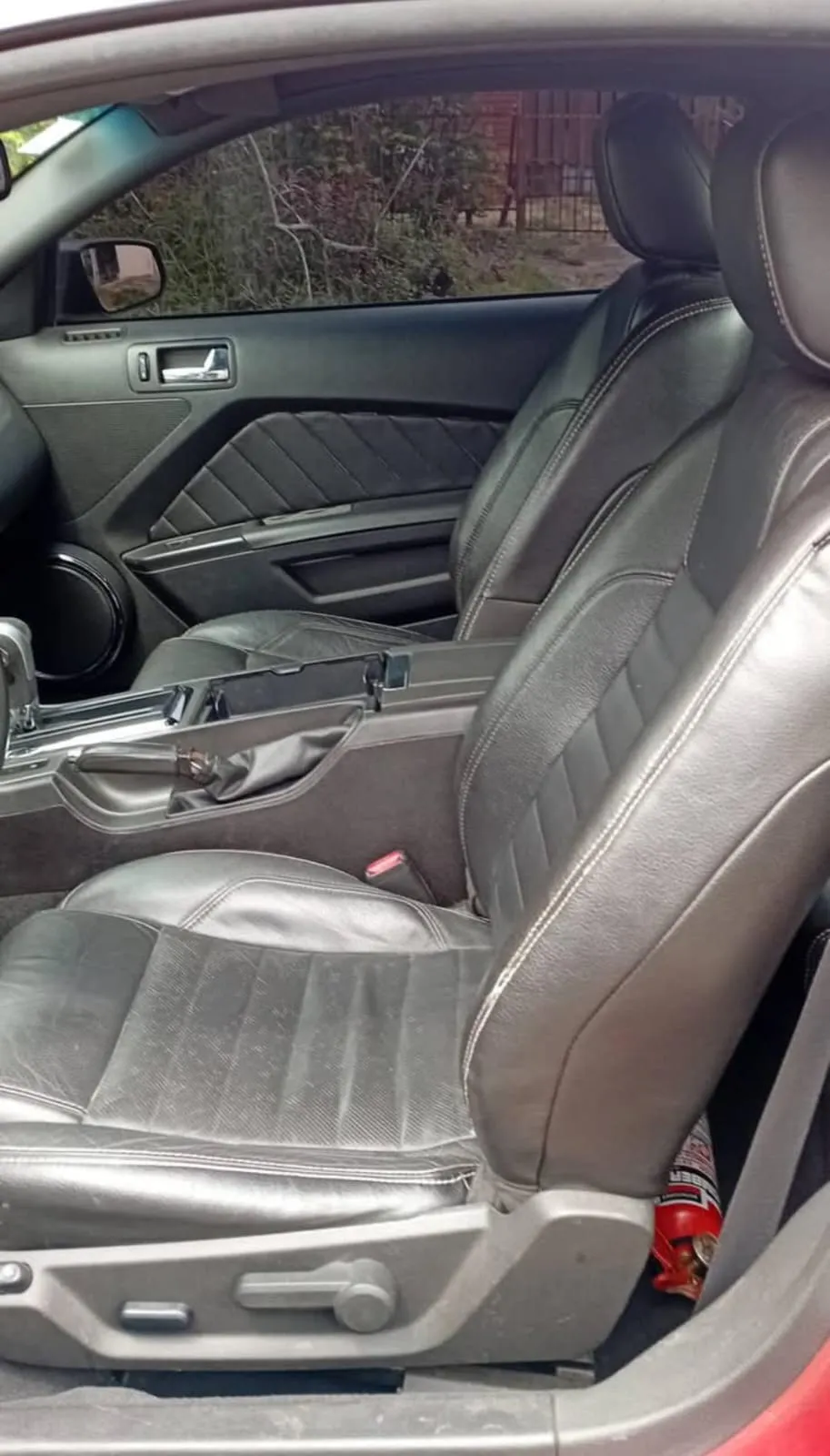 FORD MUSTANG 2010, imagen 5