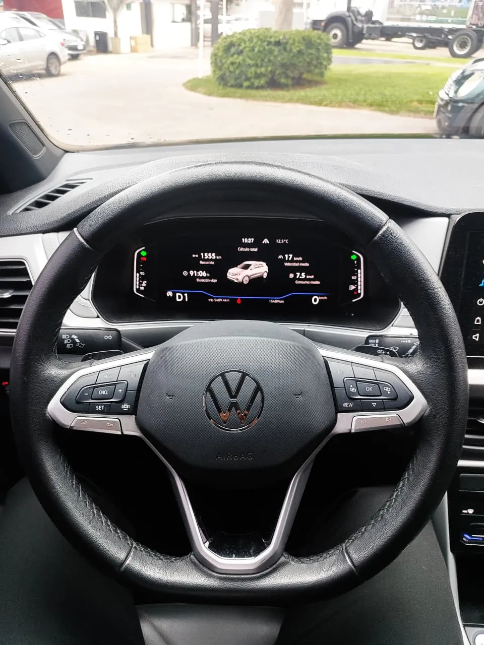 VOLKSWAGEN T-CROSS 2025, imagen 8