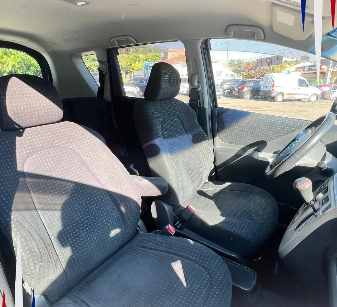 TOYOTA RACTIS 2009, imagen 3