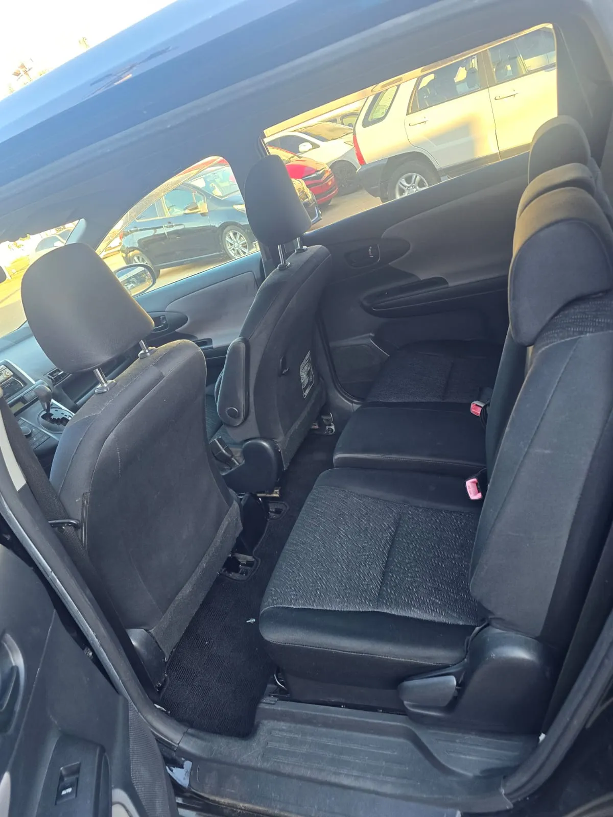TOYOTA SIENTA 2011, imagen 2