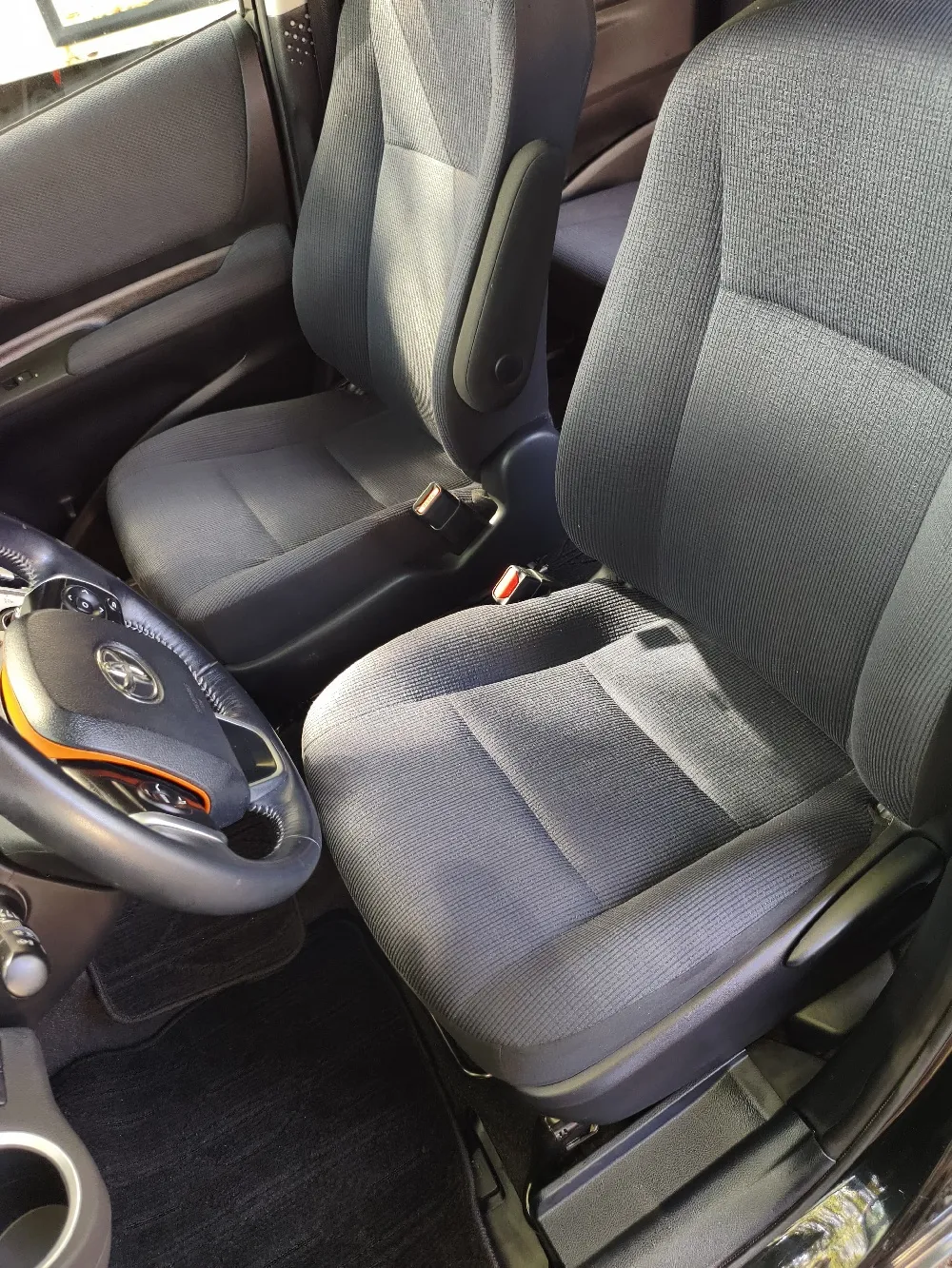 TOYOTA SIENTA 2016, imagen 6