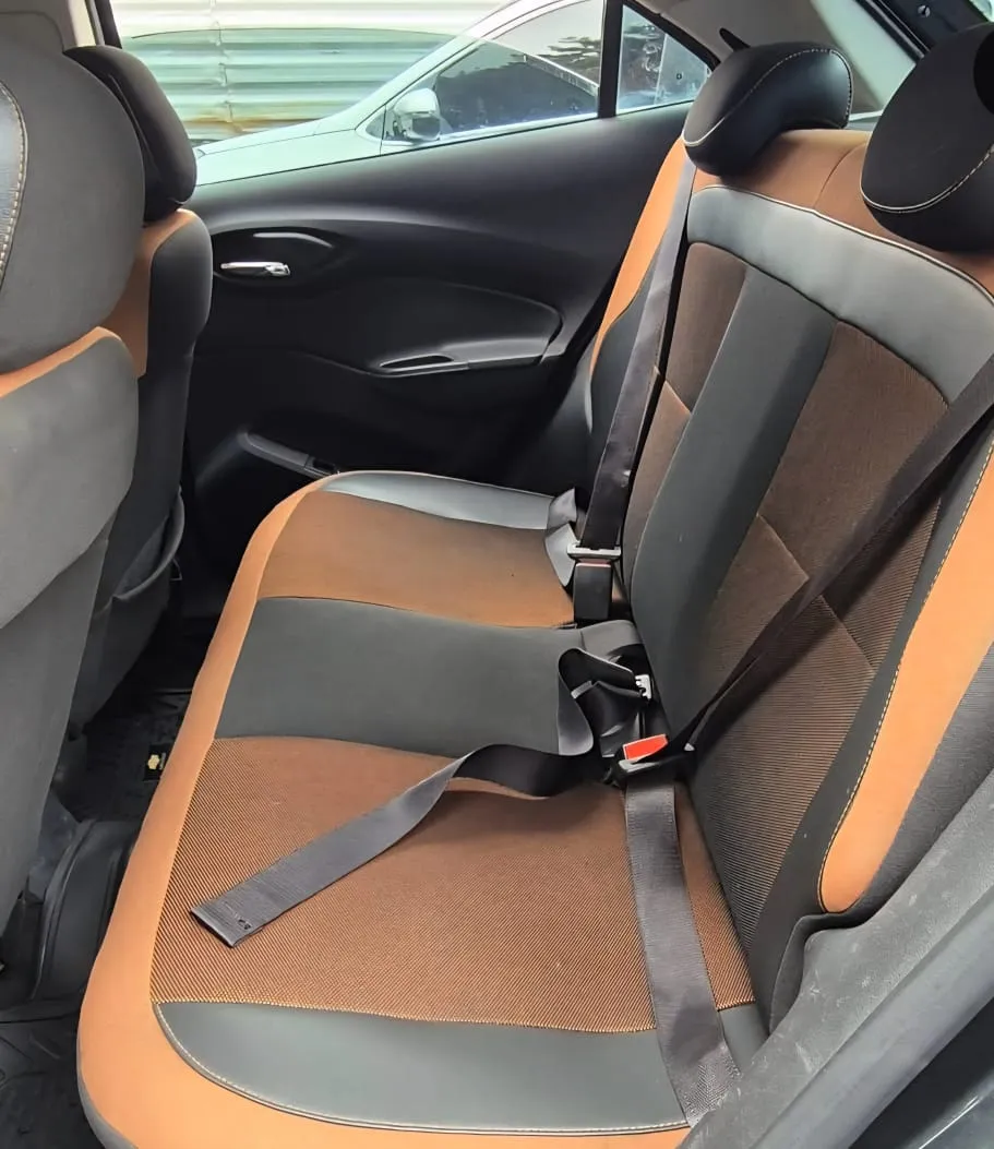 CHEVROLET ONIX ACTIV 2017, imagen 4