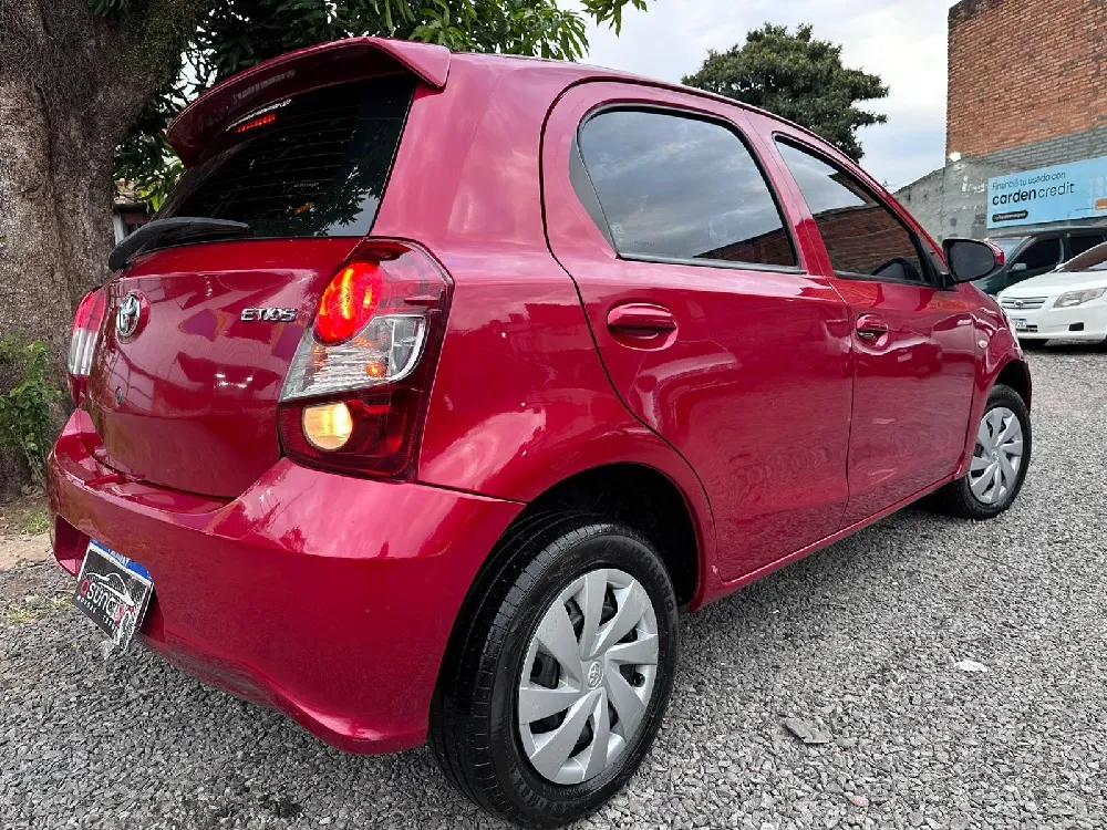 TOYOTA ETIOS 2021, imagen 6