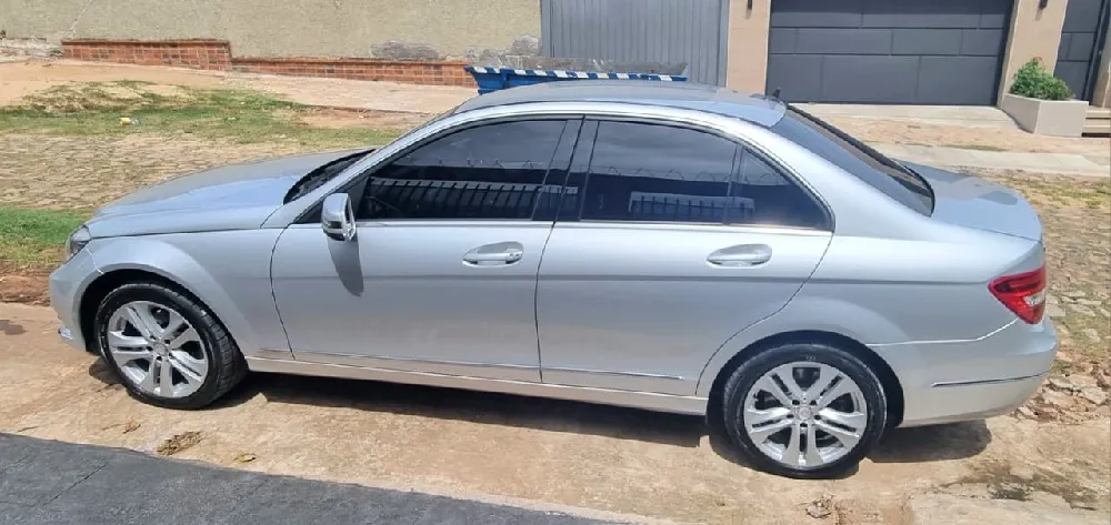 MERCEDES BENZ C200 2013, imagen 4