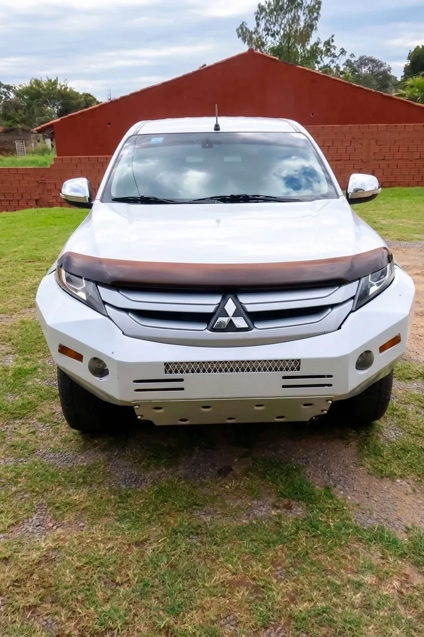MITSUBISHI TRITON 2021
