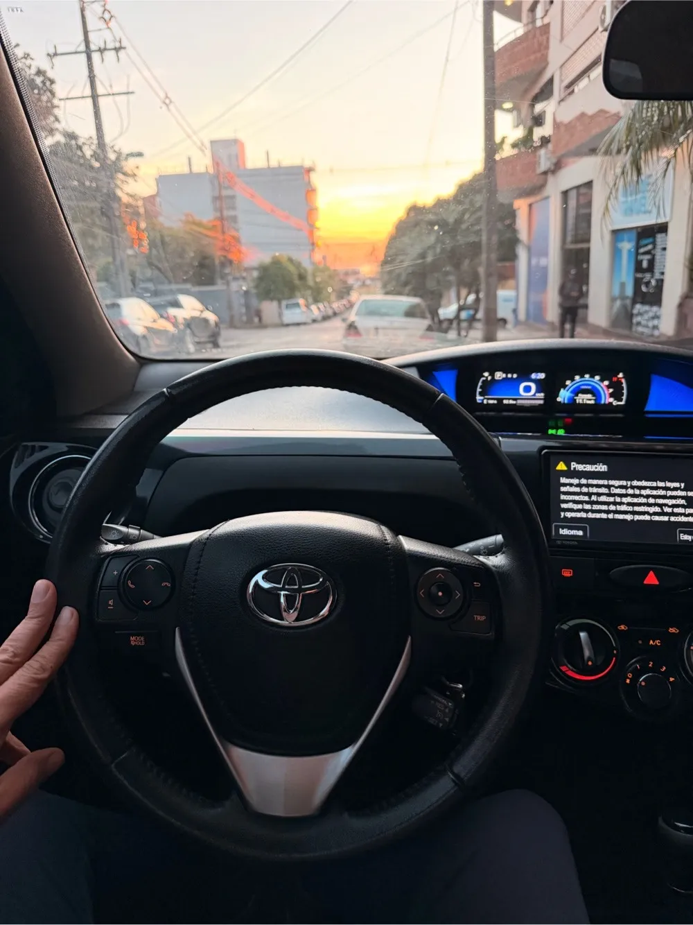 TOYOTA ETIOS 2019, imagen 5