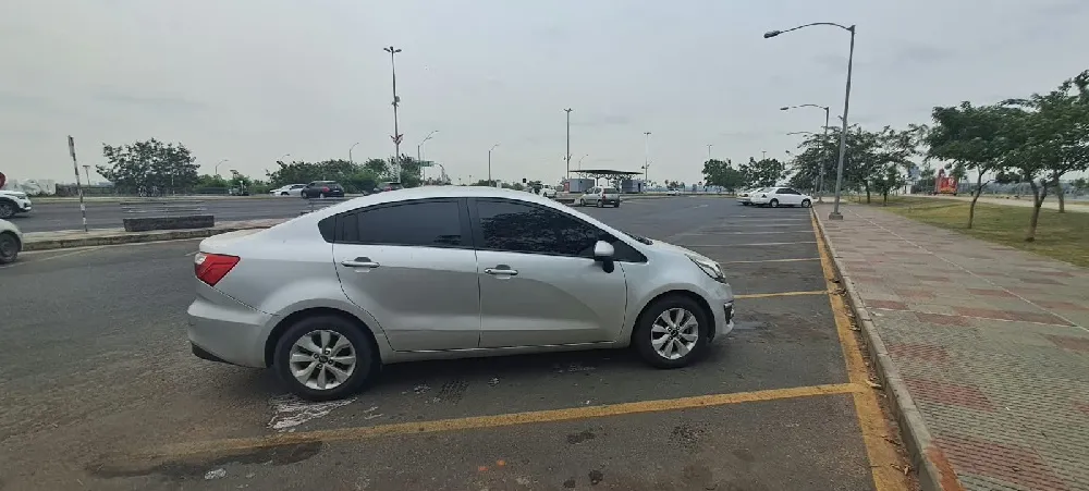 KIA RIO SEDAN 2017, imagen 4