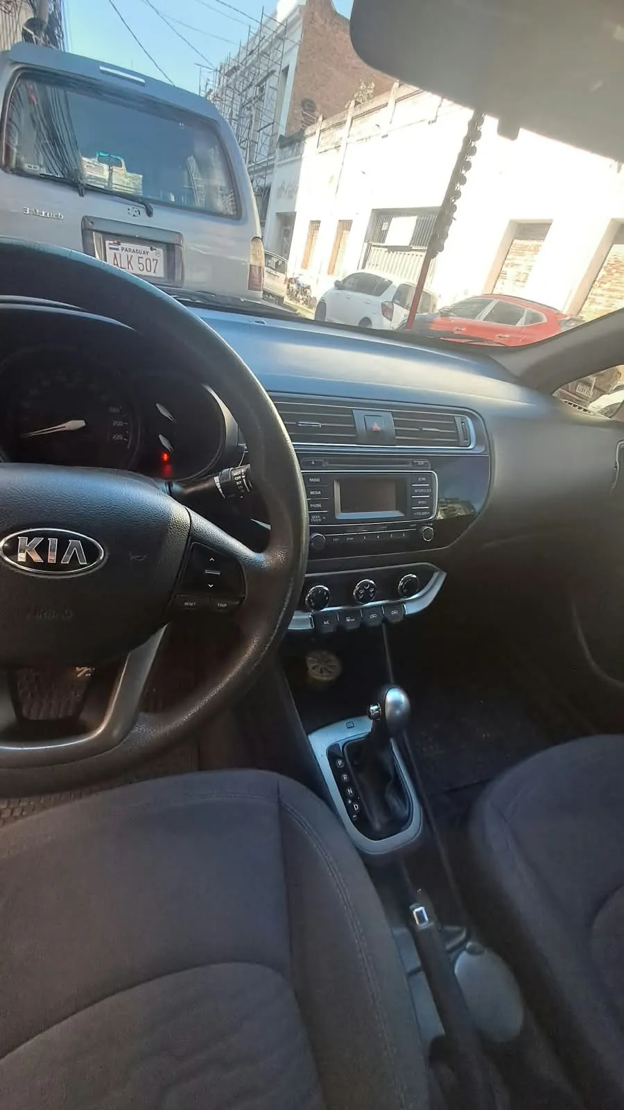 KIA RIO SEDAN 2017, imagen 2