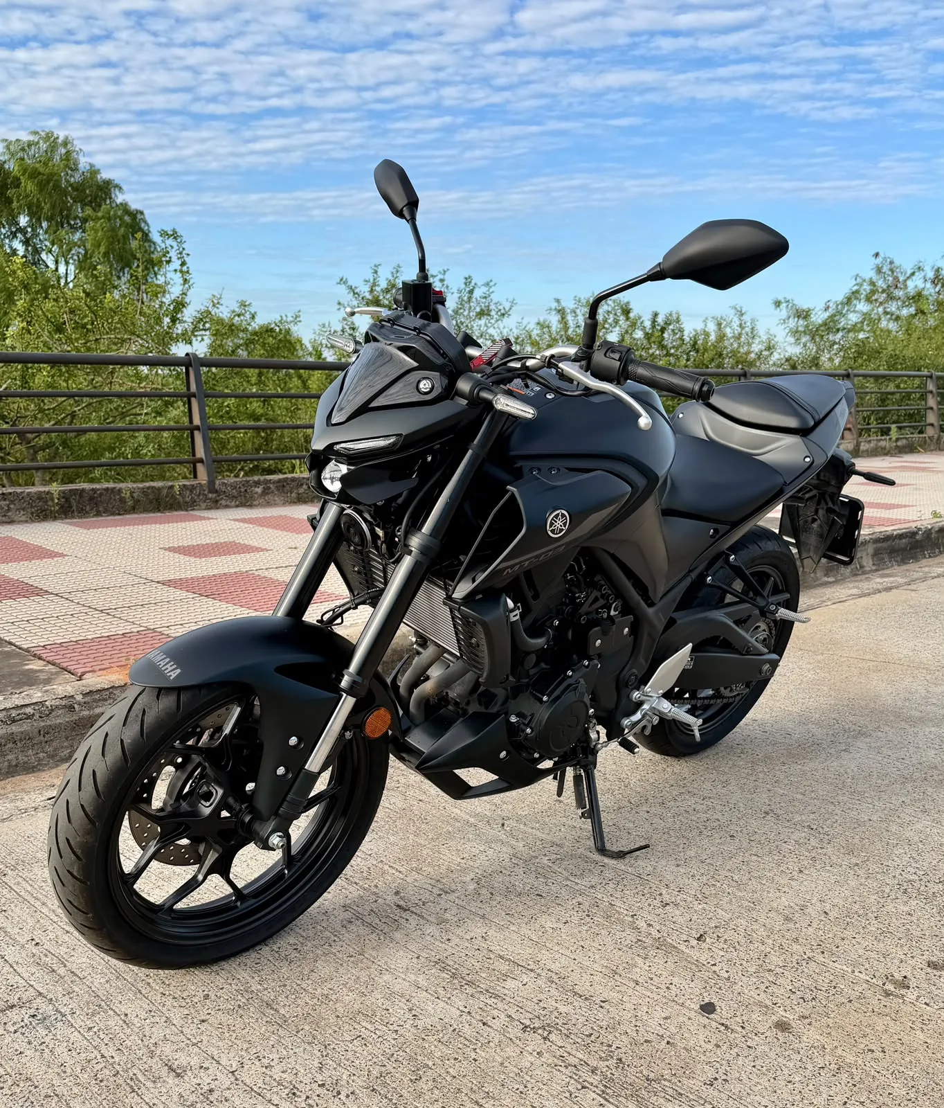 YAMAHA MT-03 2025