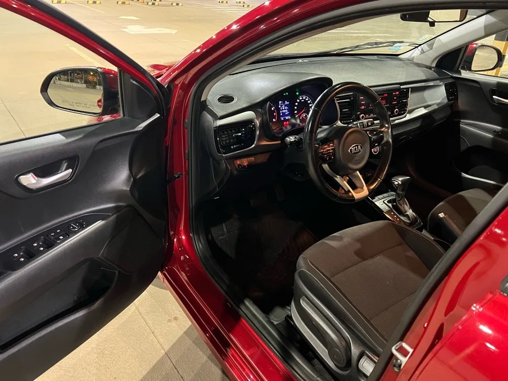 KIA RIO SEDAN 2019, imagen 4