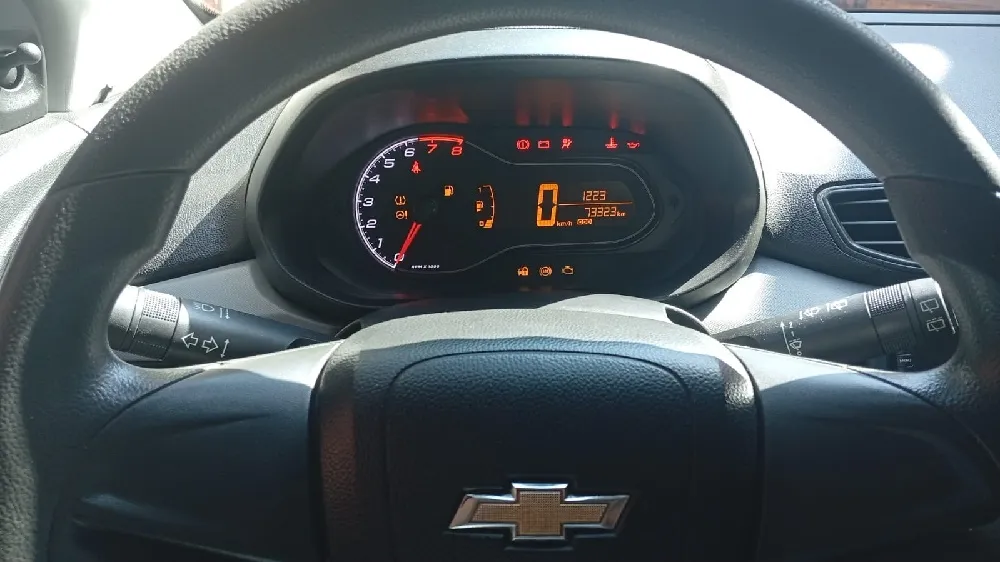 CHEVROLET ONIX 2016, imagen 6