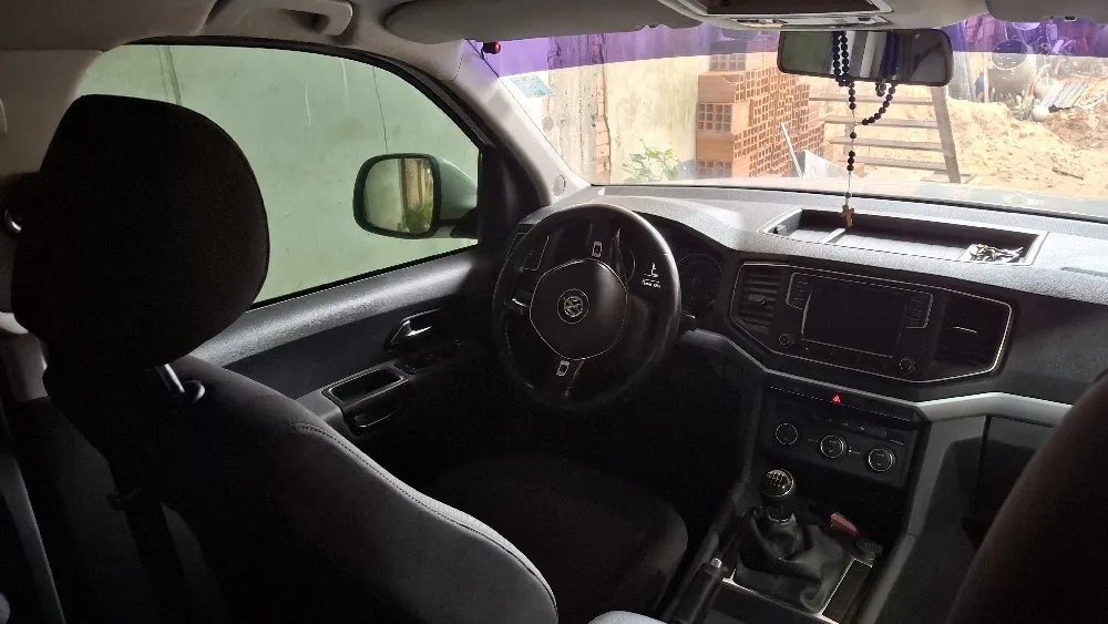 VOLKSWAGEN AMAROK 2017, imagen 2