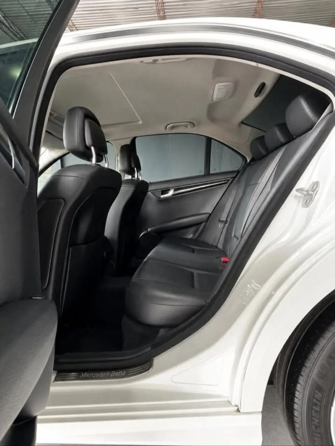 MERCEDES BENZ C220 2015, imagen 2
